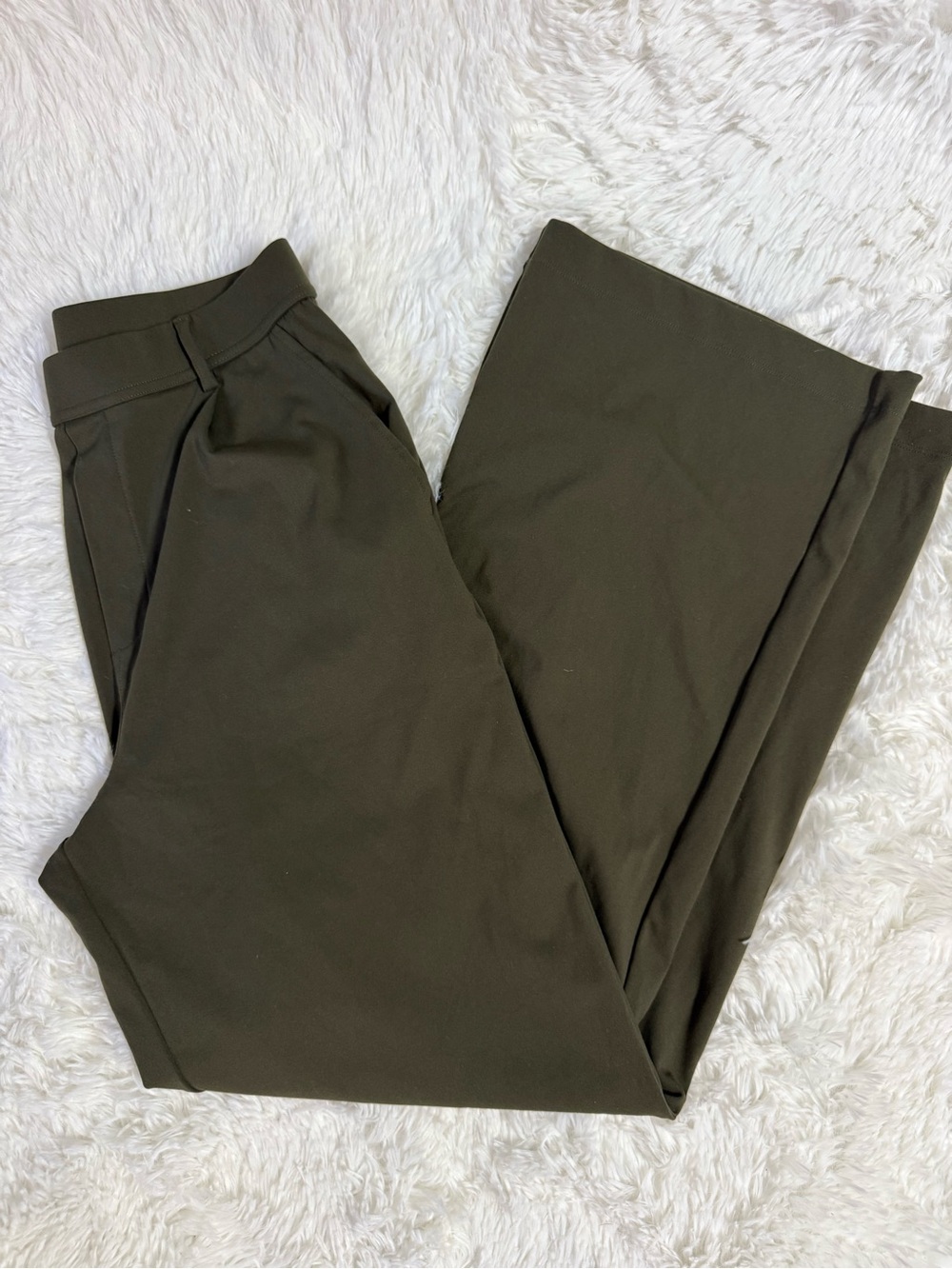 Halara High Waisted Body Sculpt Wide Leg Pants Medium Tall Green